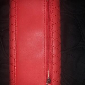 Guess wallet